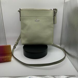 Coach Light Green K1780 59975  Messenger Bag. EUC LIKE NEW